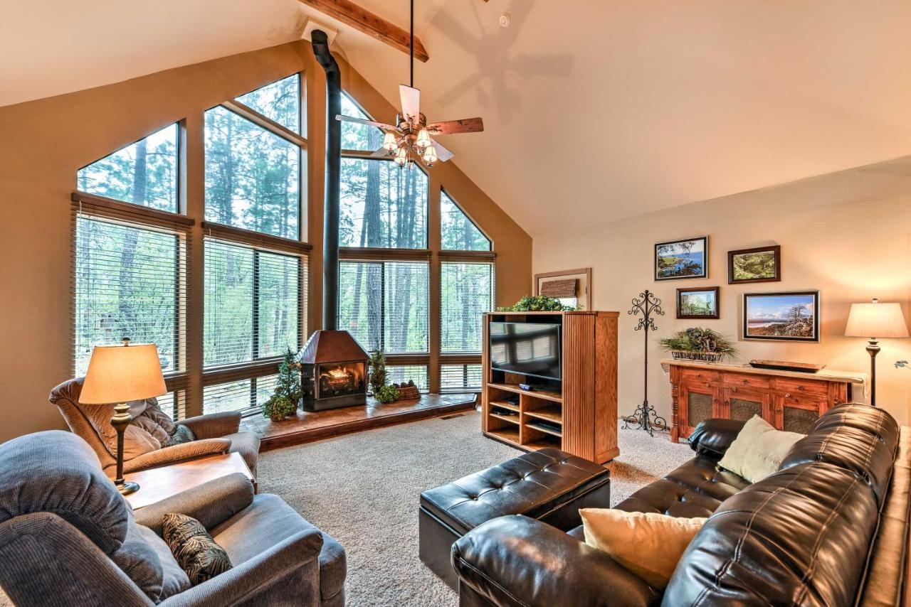 Prescott Cabin With Beautiful Forest Views And Deck! Exteriör bild