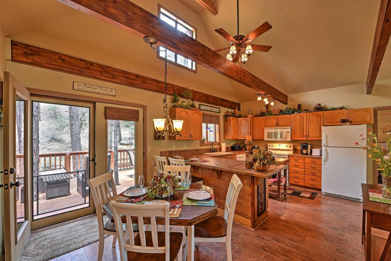 Prescott Cabin With Beautiful Forest Views And Deck! Exteriör bild